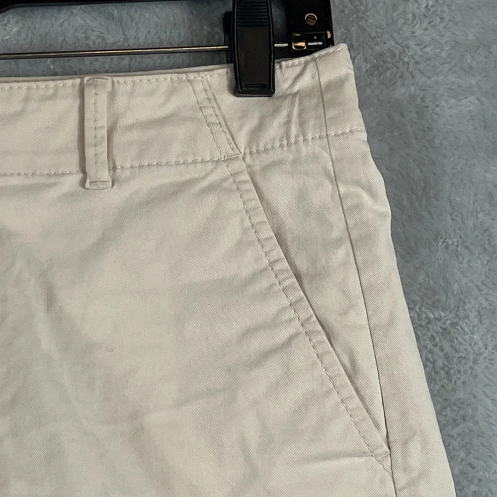 LOFT Womens Sz 2 Washed Twill Shorts Belt Loops Light Tan Classic Preppy Casual - Picture 3 of 9